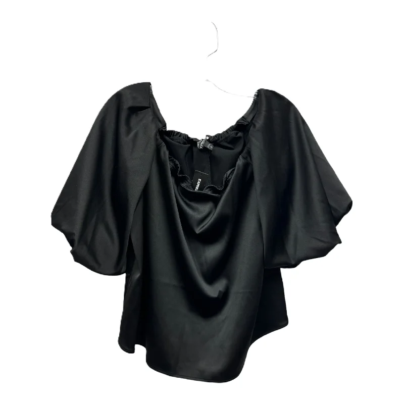 women's tops for those who want to add a touch of sophistication to their casual attireBlack Top Short Sleeve By Express, Size: L