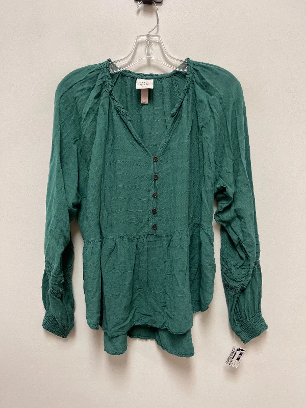 women's tops for summer festivalsTop Long Sleeve By Knox Rose In Green, Size: L