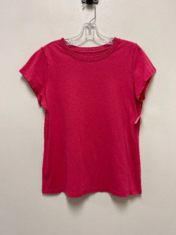 women's tops for those who want to wear versatile pieces that can be dressed up or downPink Top Short Sleeve Basic Universal Thread, Size M