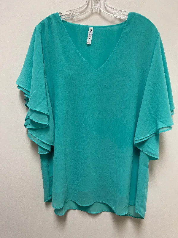 plus-size women's topsGreen Top Short Sleeve Zenana Outfitters, Size L