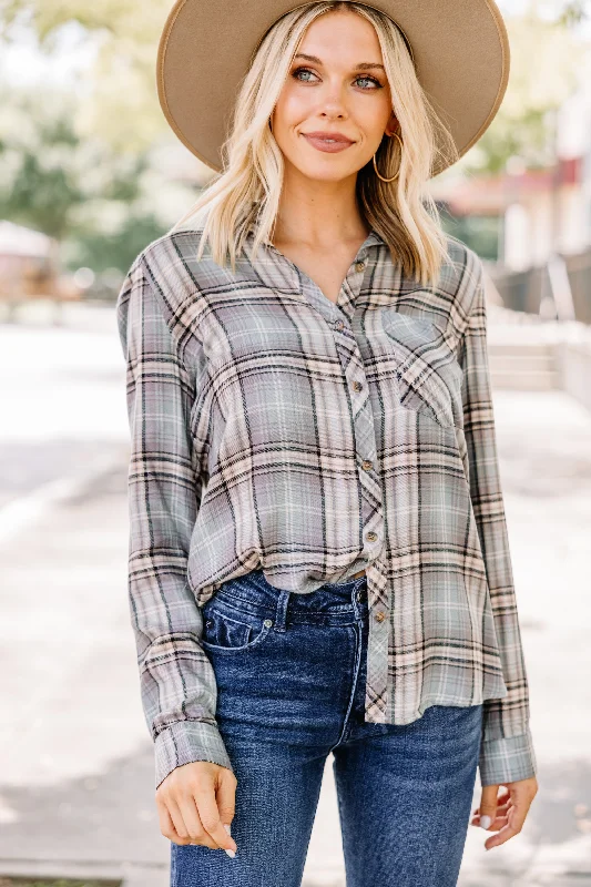 women's tops for those who want to stay on top of the latest fashion trends and wear pieces that are both stylish and on-trendKnow It Well Spruce Green Plaid Button Down Top