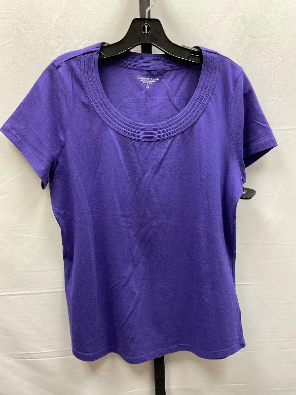 women's tops for those who want to wear pieces that are both comfortable and stylishPurple Top Short Sleeve Coldwater Creek, Size L