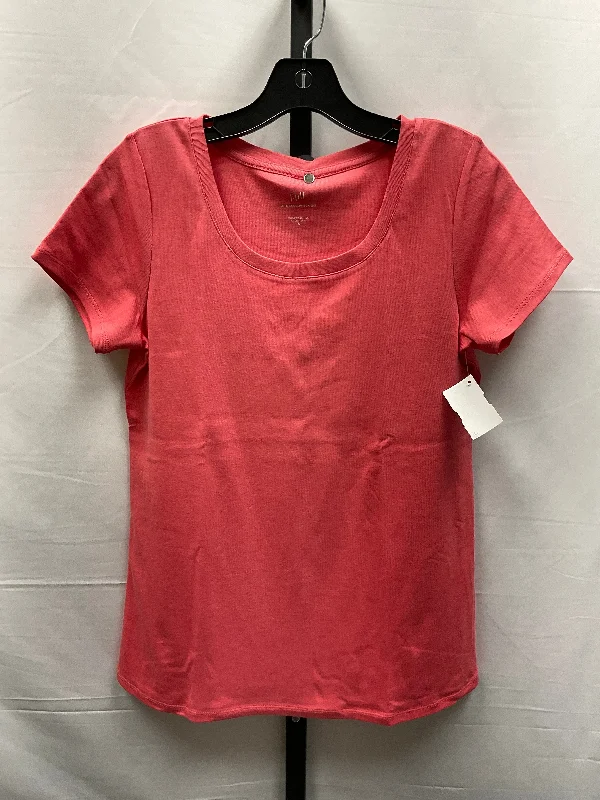 women's tops with unique designsPink Top Short Sleeve Basic J. Jill, Size S