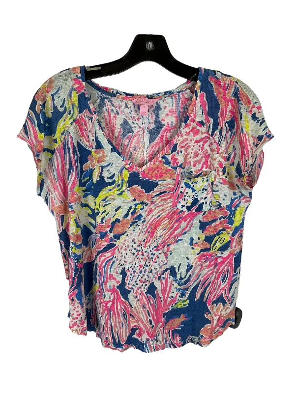 women's tops for those who want to make a bold fashion statement with their choice of topsBlue Top Short Sleeve Lilly Pulitzer, Size S