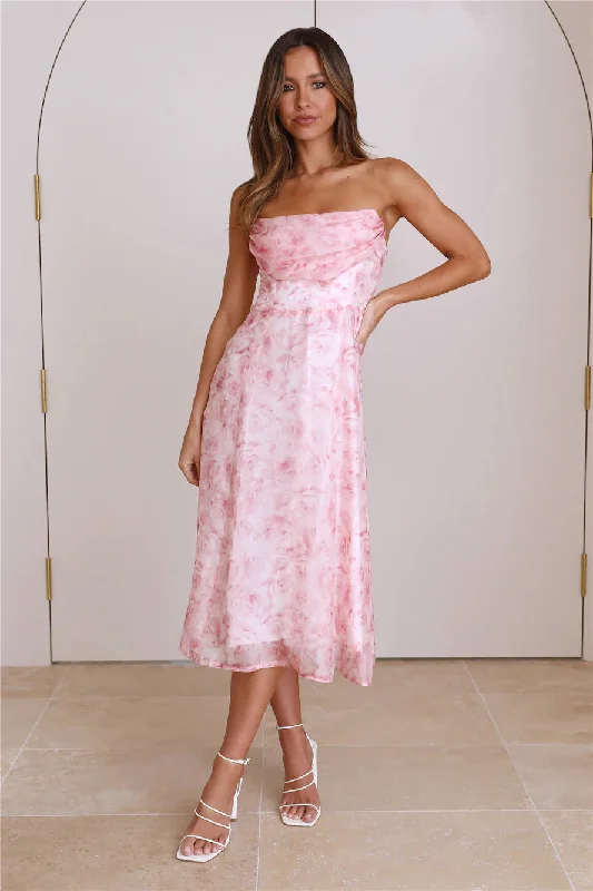 Statement DressFancy Day Midi Dress Pink