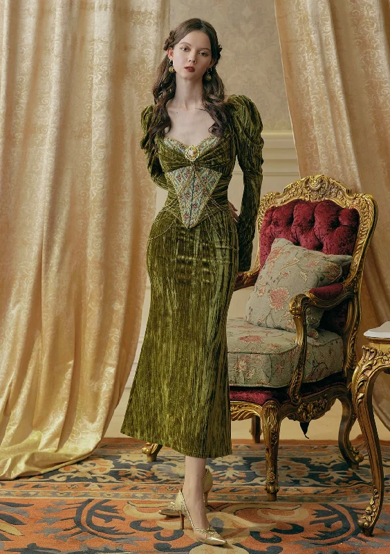 Flowy DressMedusa's Sovereign Gown