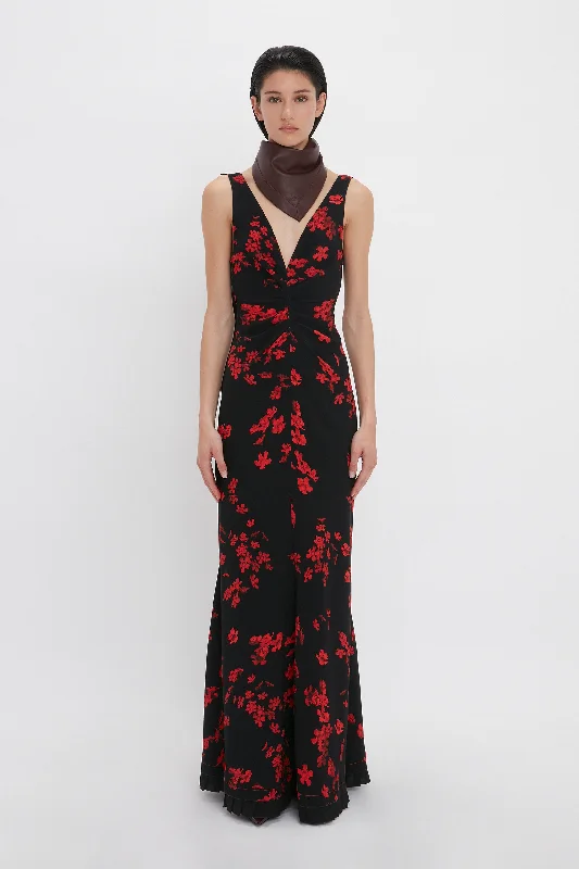 women's work dressesV-Neck Gathered Waist Gown In Sci-Fi Black Floral